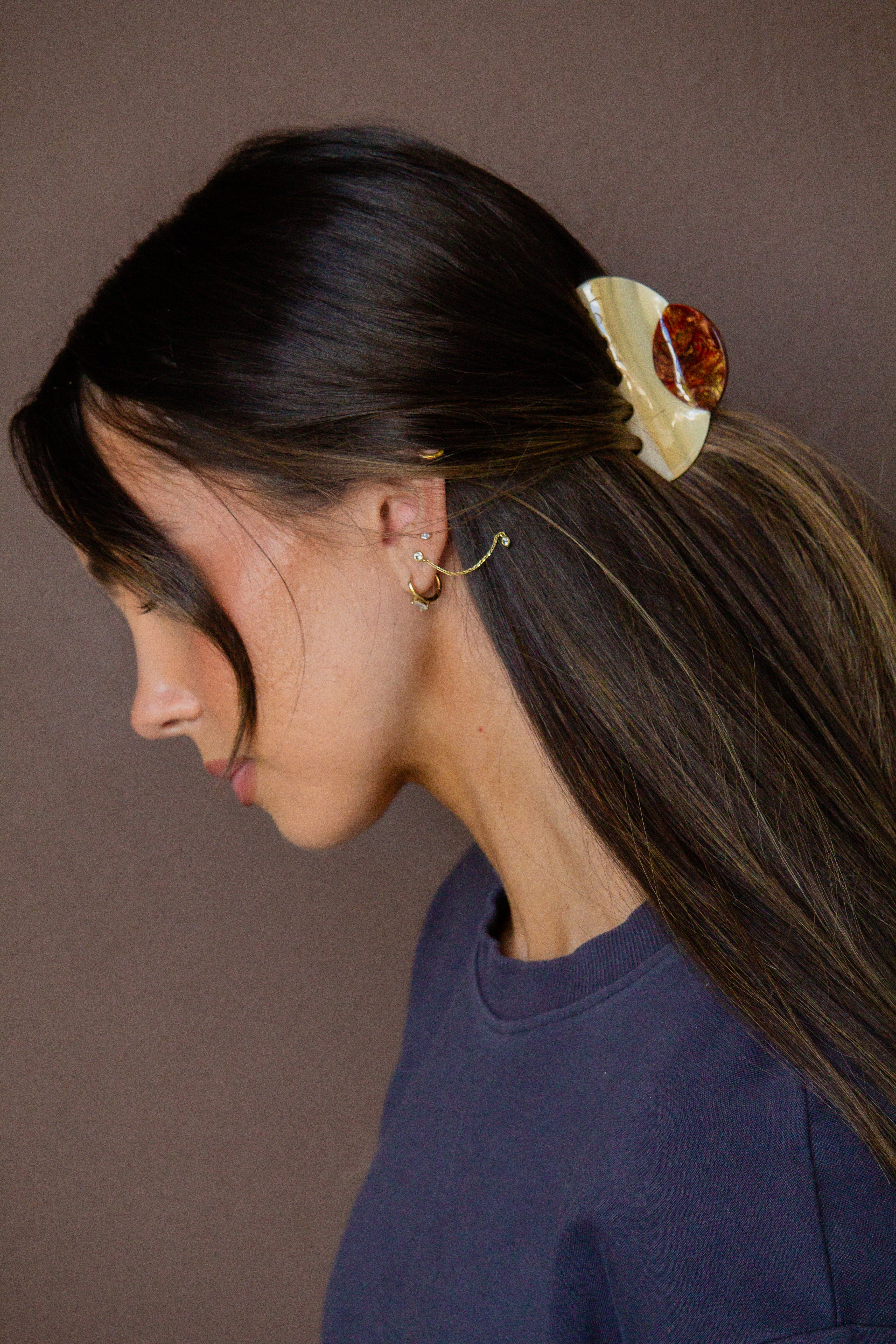 Acorn Claw Clip - Image 3