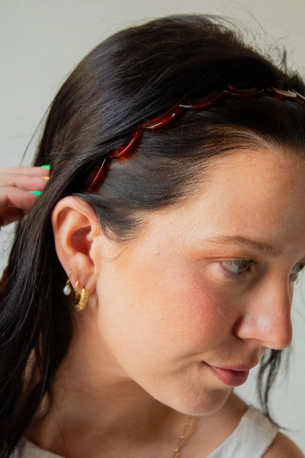 Neutral Wide Tooth Headband - Image 3
