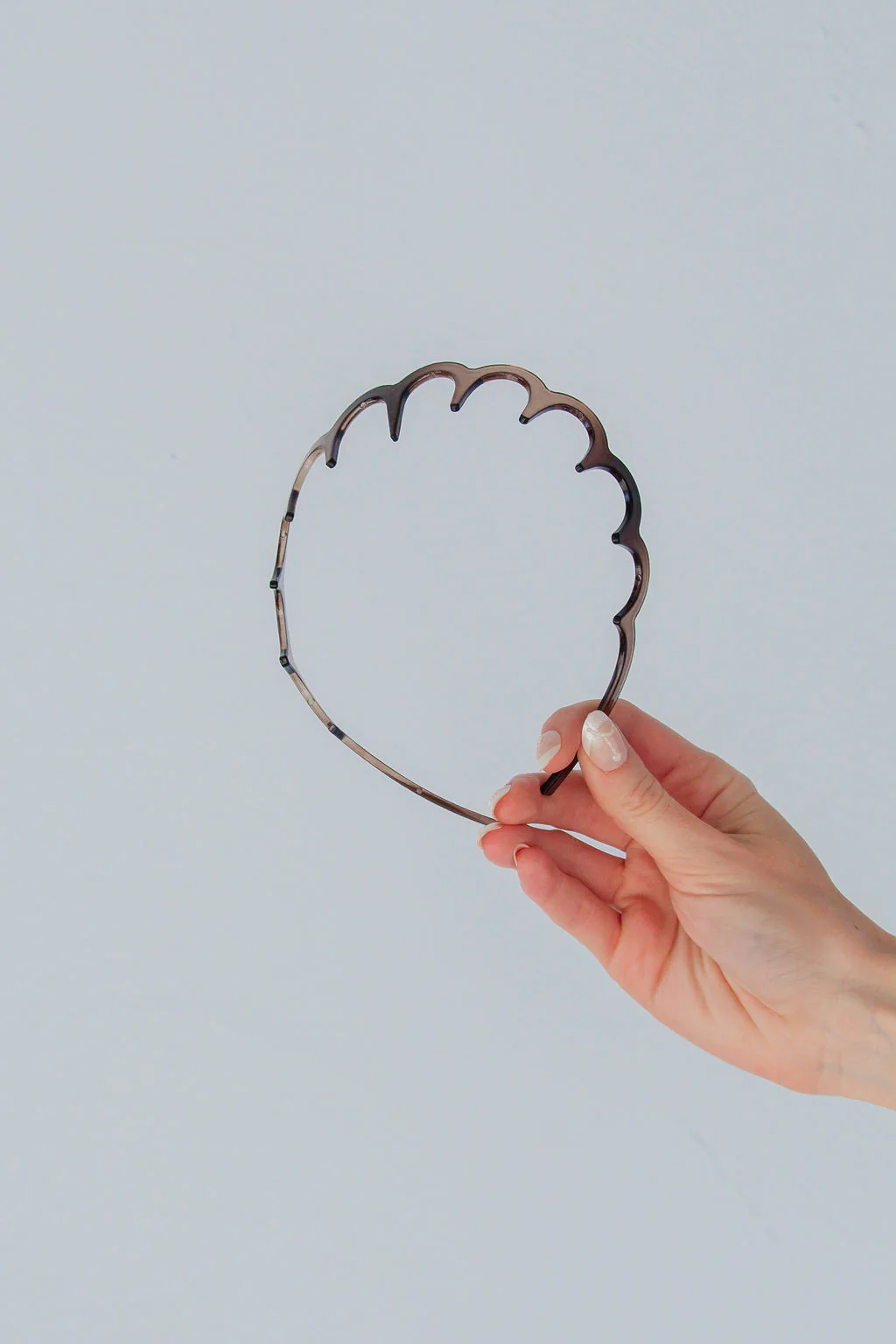Neutral Wide Tooth Headband - Image 8