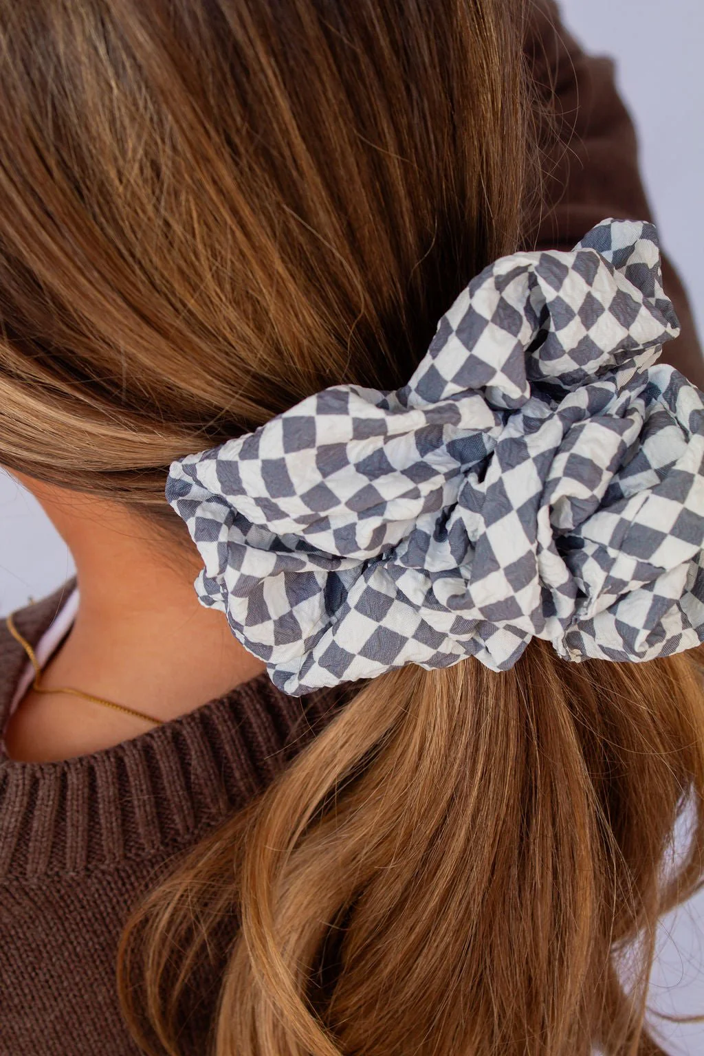 Andi x Rad Rev Grey Checkered Jumbo Scrunchie - Image 3