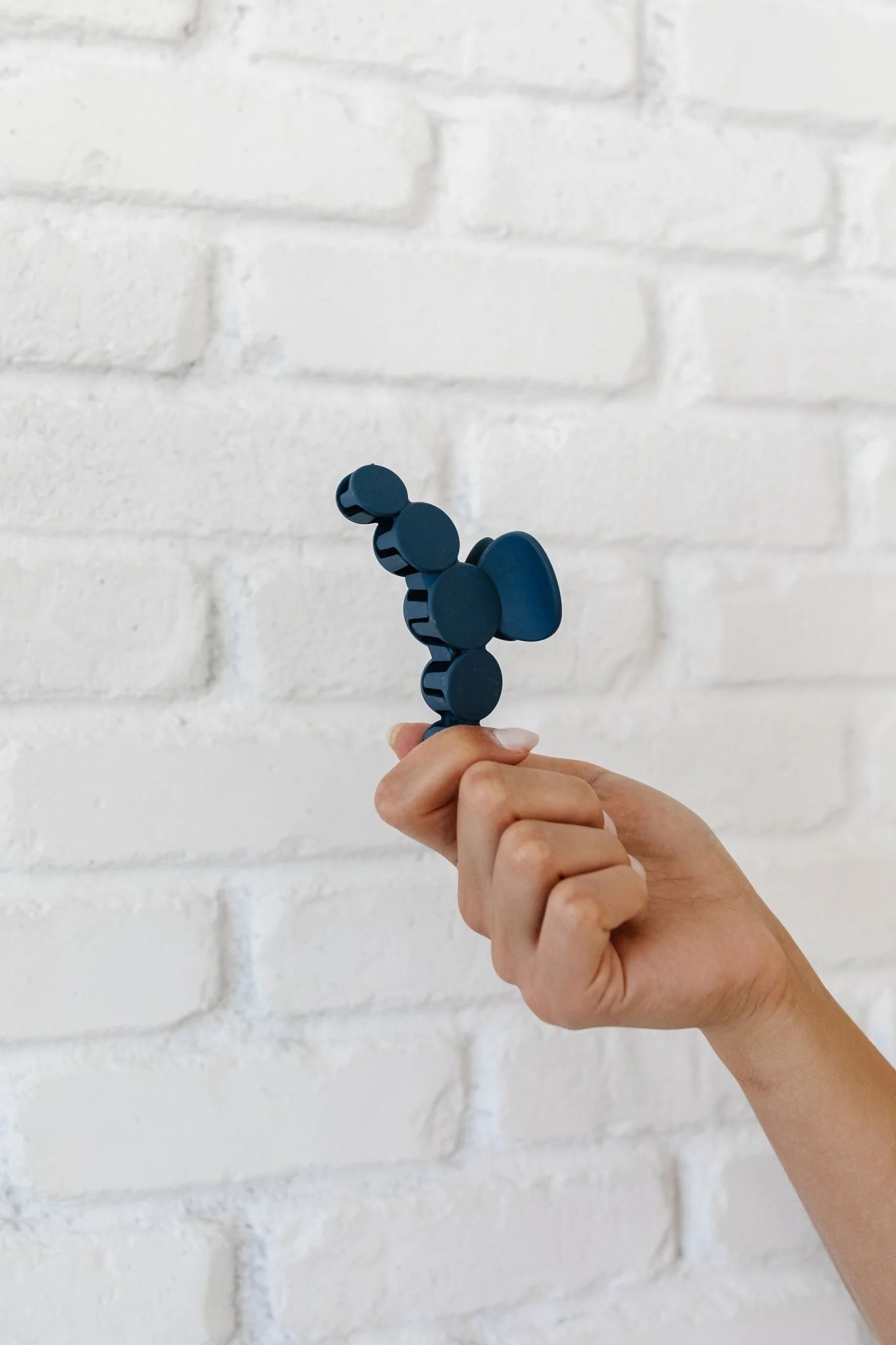 Circles Claw Clip - Image 14