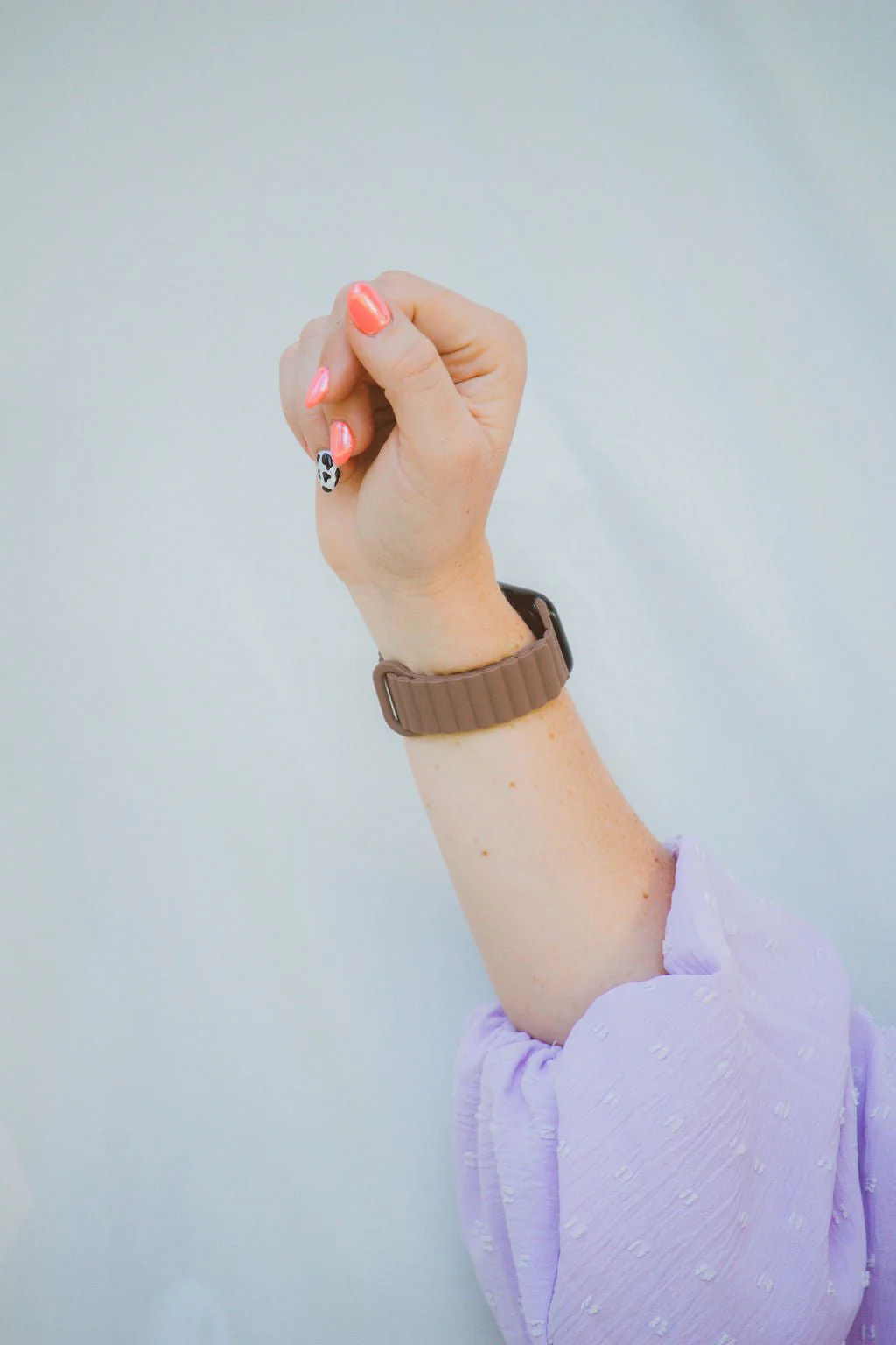 Cocoa Magnetic Loop Watch Band - Image 5