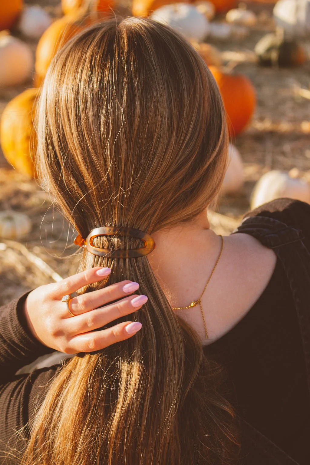 Cutout Ponytail Cuff - Image 10
