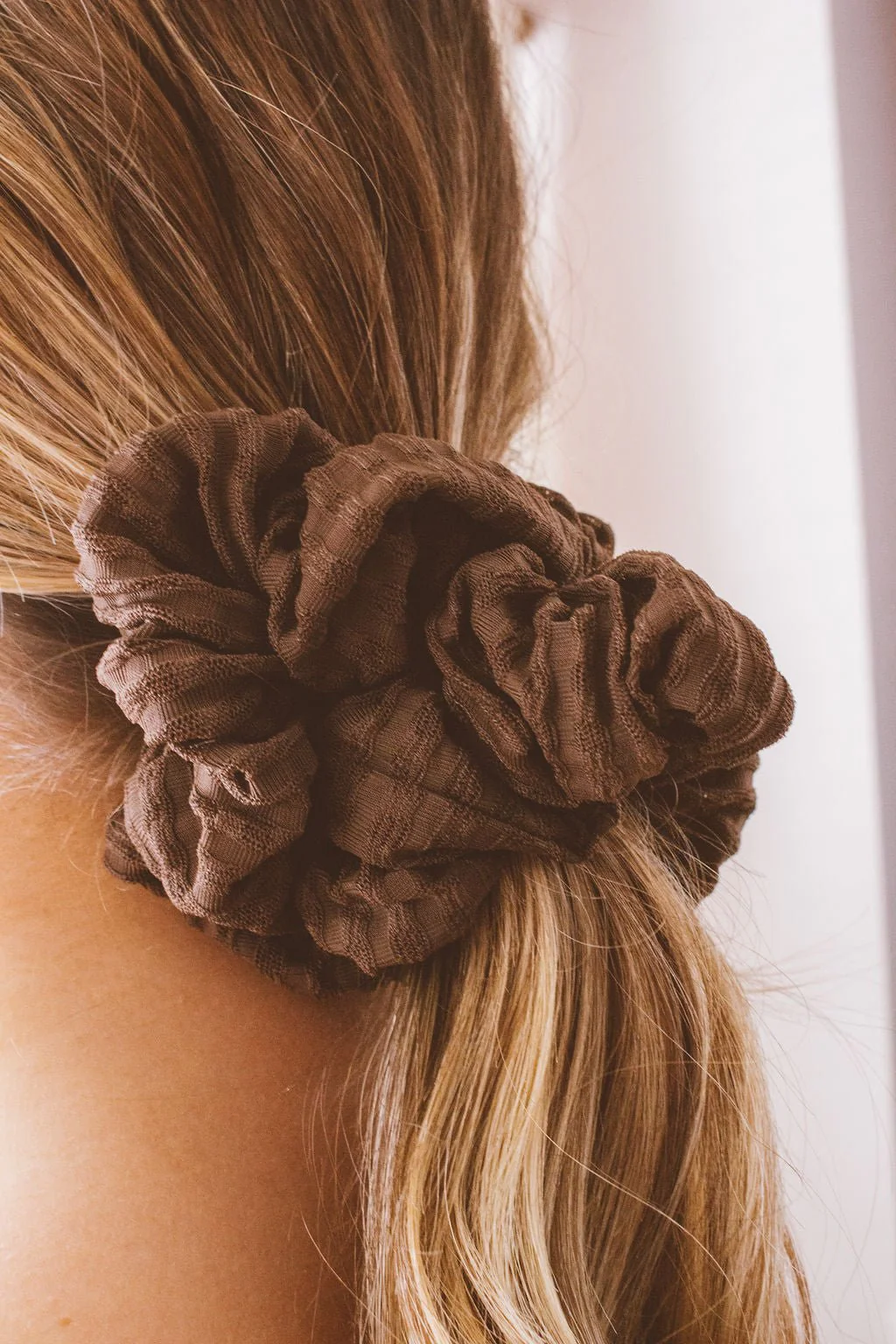 Espresso Jumbo Scrunchie - Image 8