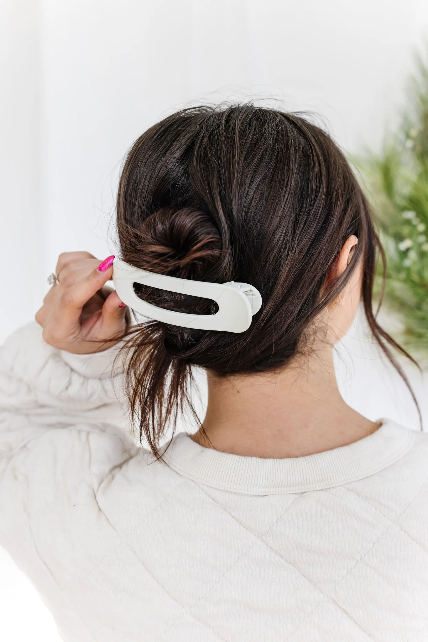 Flat Matte Claw Clip - Image 15