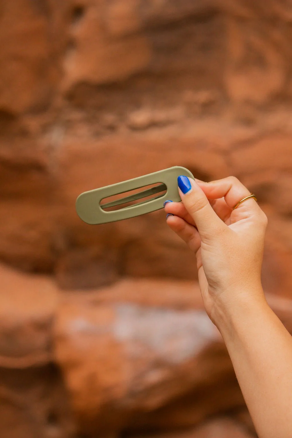Flat Matte Claw Clip - Image 25