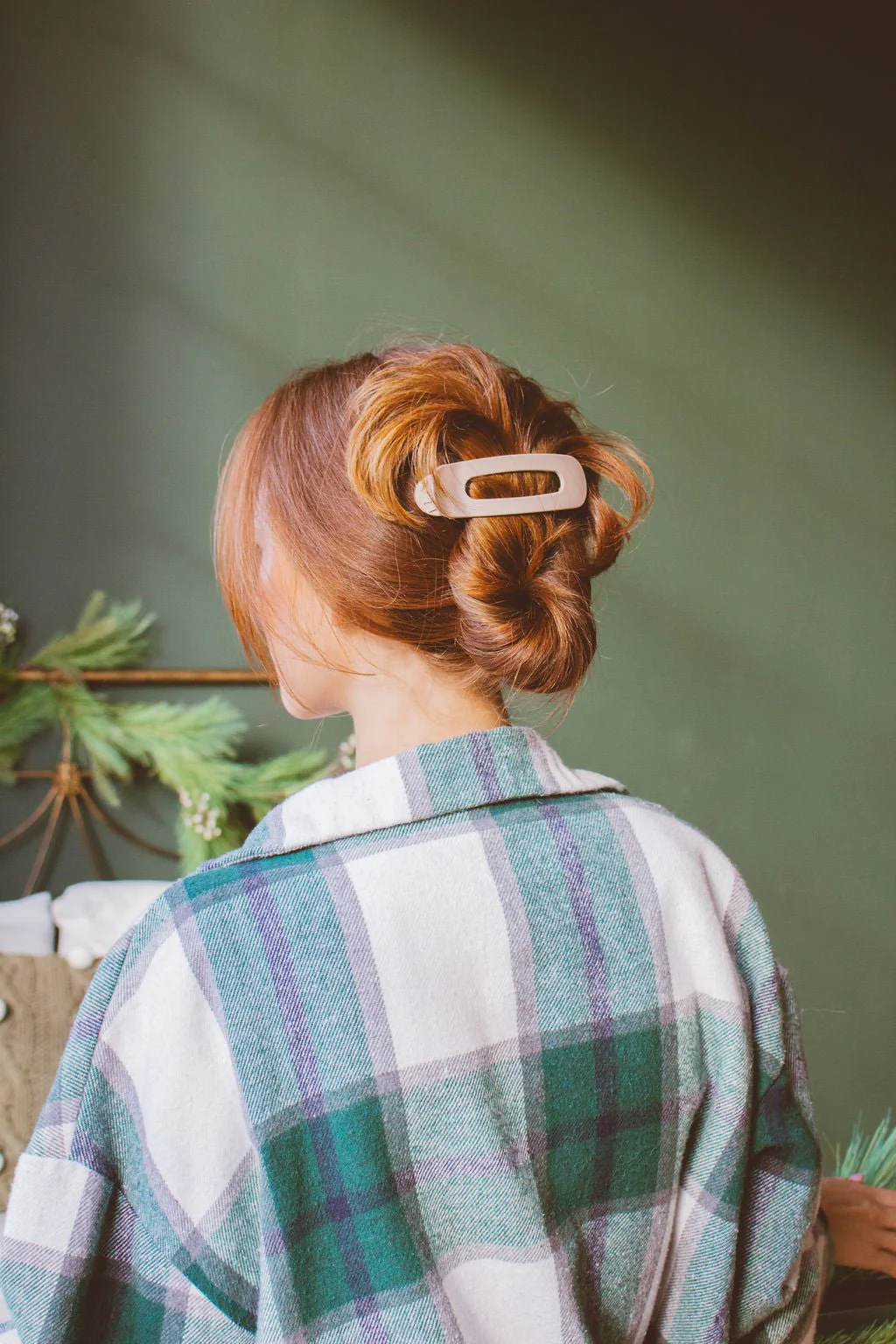 Flat Matte Claw Clip - Image 8