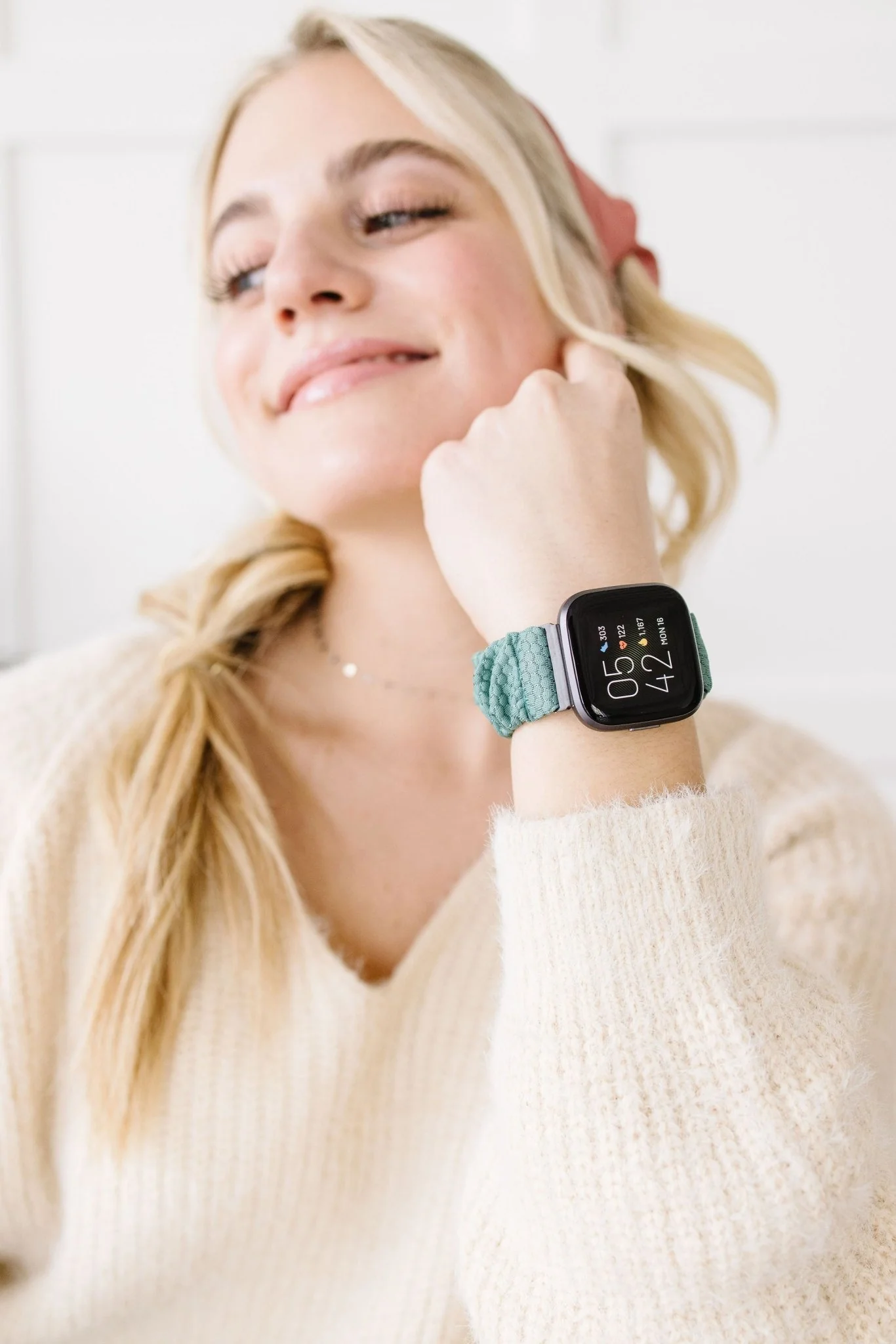 Jade Athletic Hexagon Watch Band for Fitbit Versa - Image 5