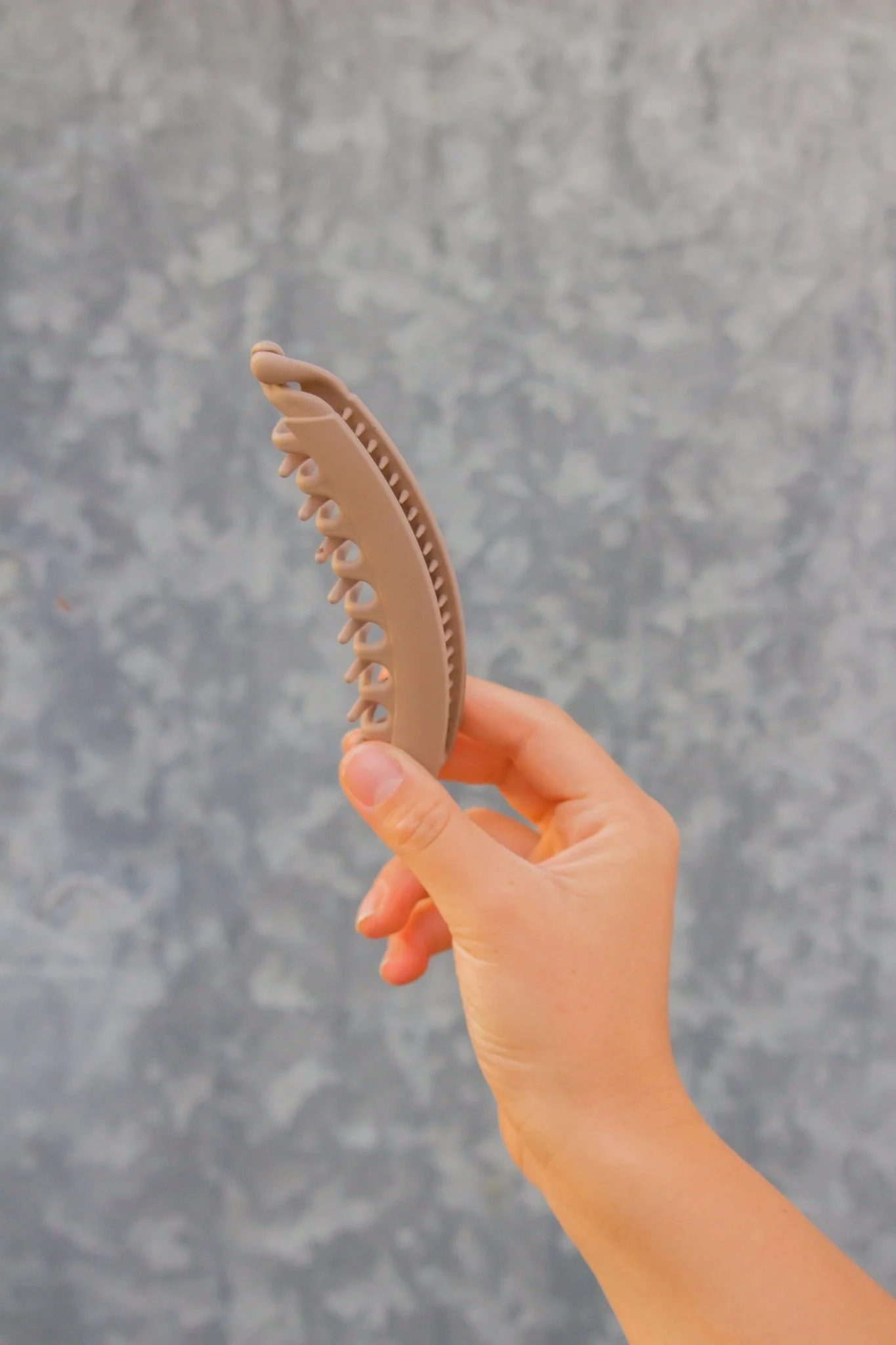 Large Banana Claw Clip - Image 16