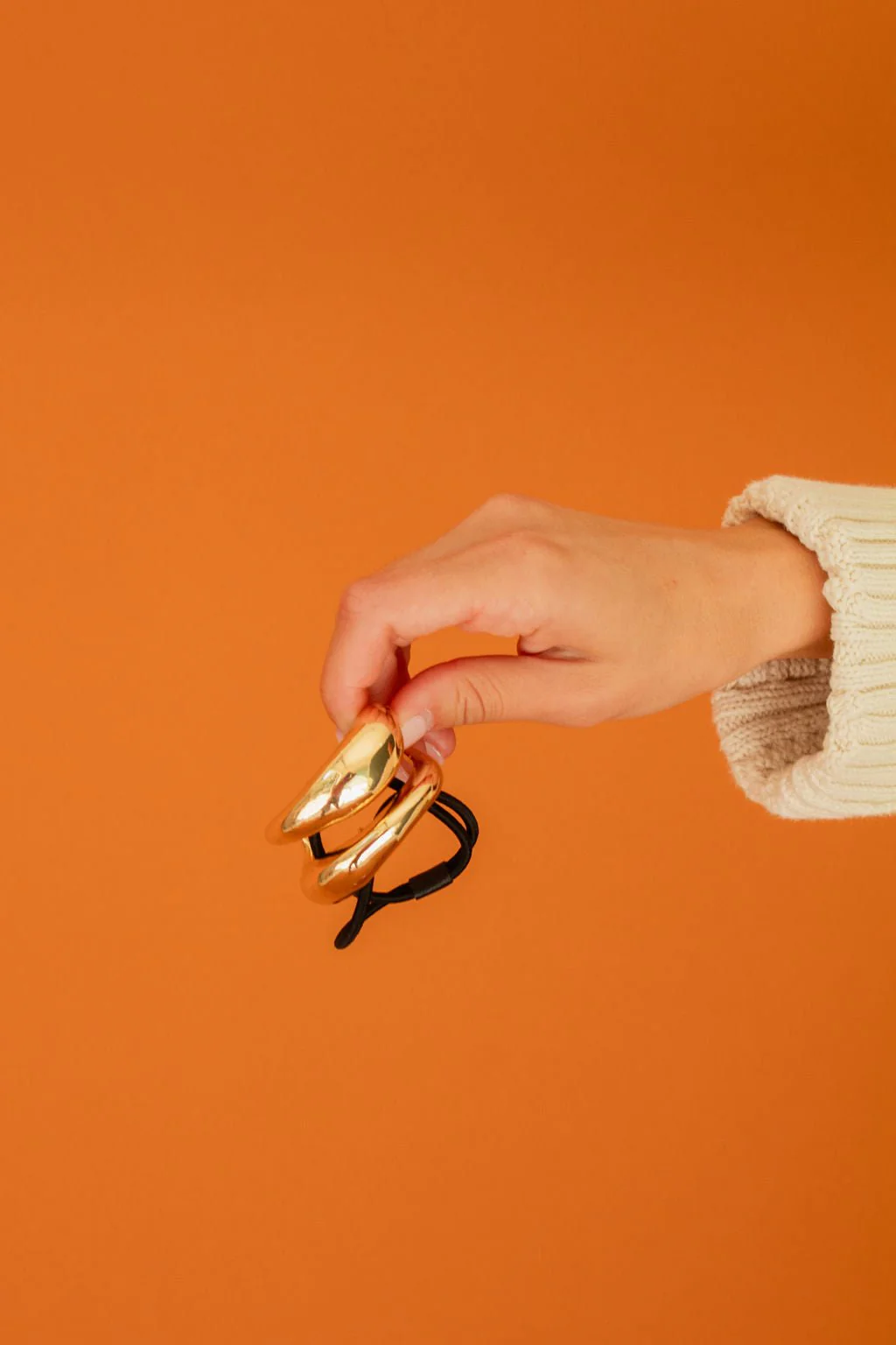 Abstract Ponytail Cuff - Image 4