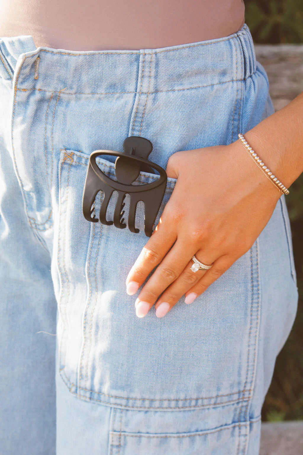 Matte Pronged Flat Claw Clip - Image 4