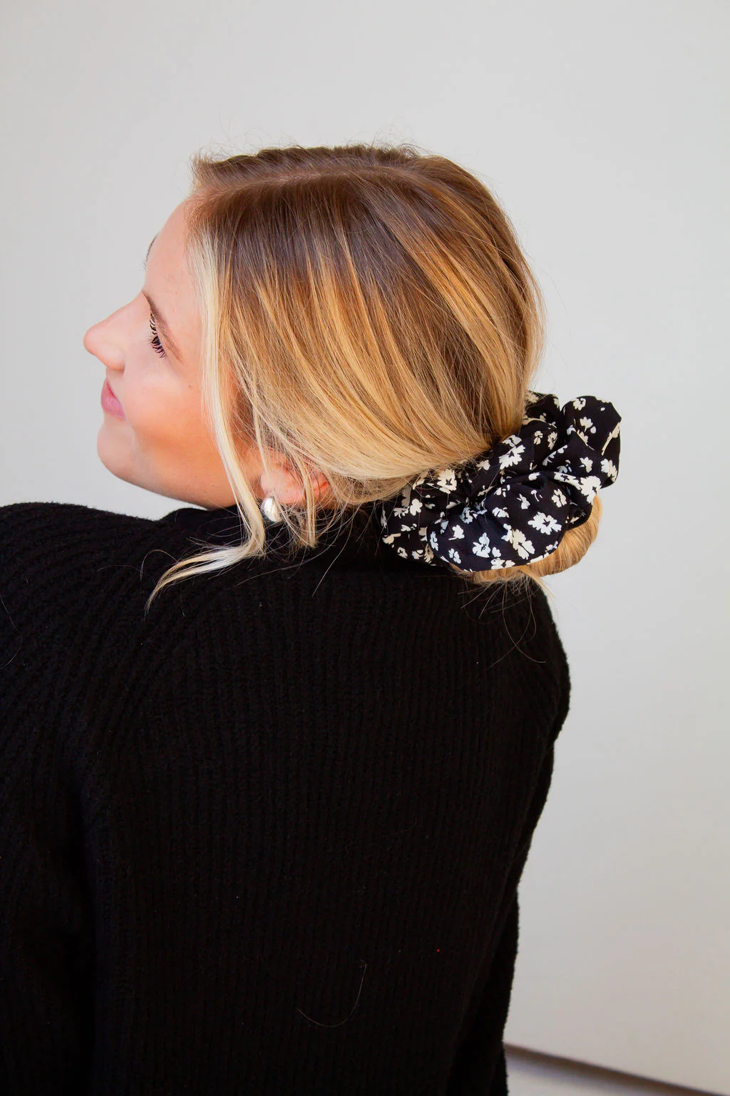Onyx Floral Jumbo Scrunchie - Image 5
