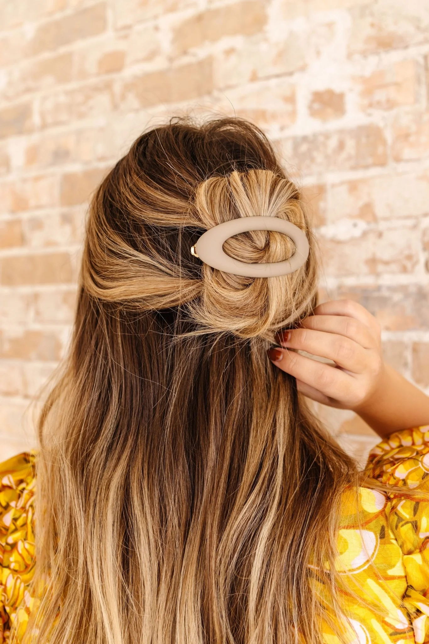 Oval Barrette - Image 4