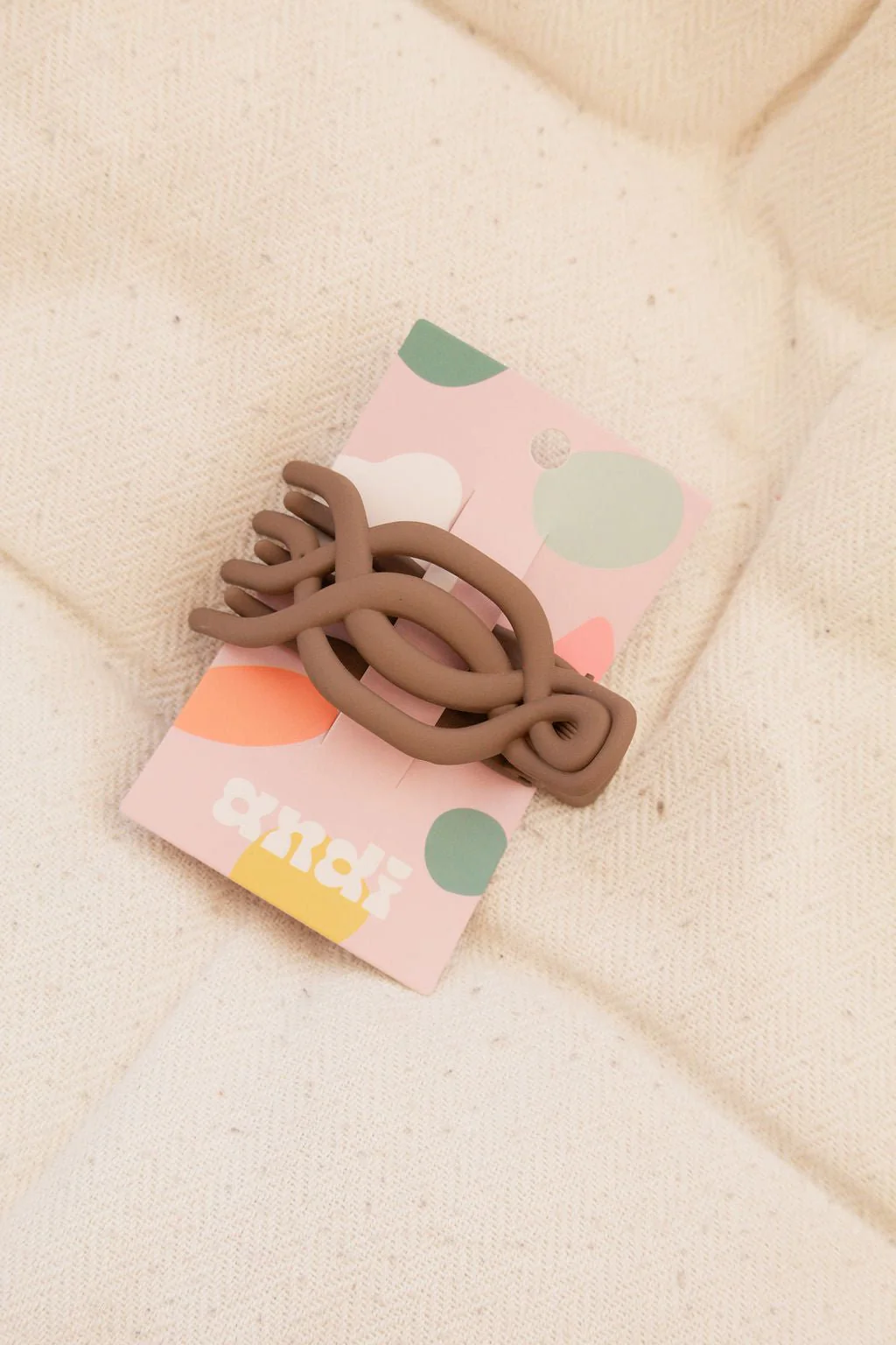 Overlapping Flat Claw Clip - Image 5