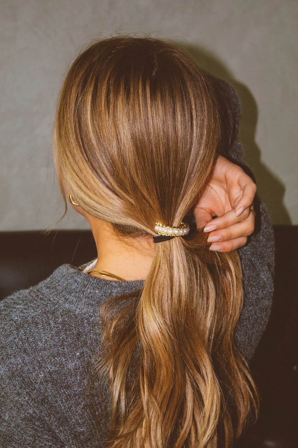 Selene Ponytail Cuff - Image 5