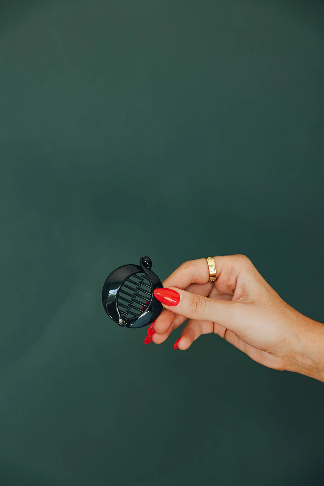 Small Flat Banana Clip - Image 6