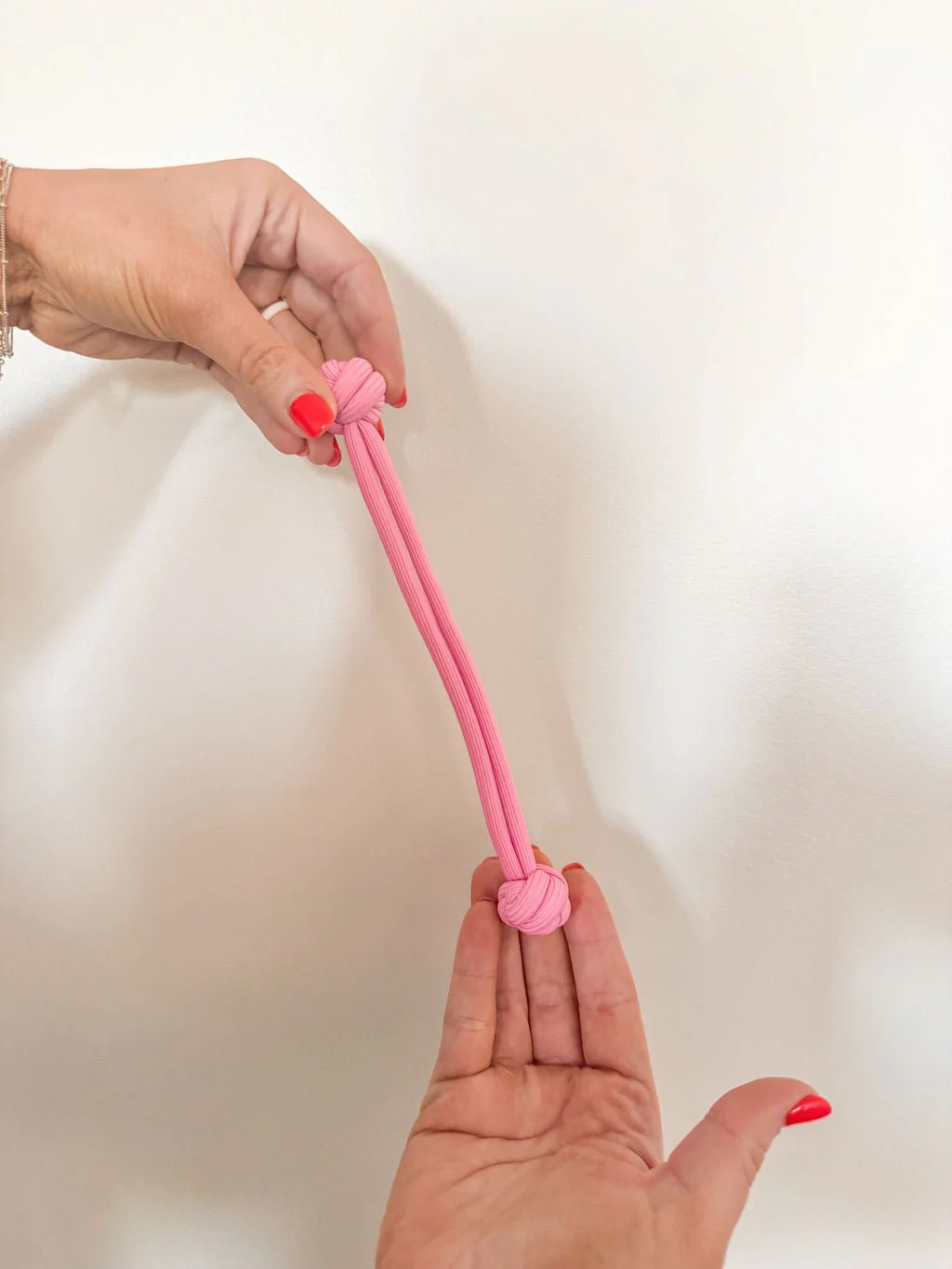 Sweet Knot Hair Tie - Image 3