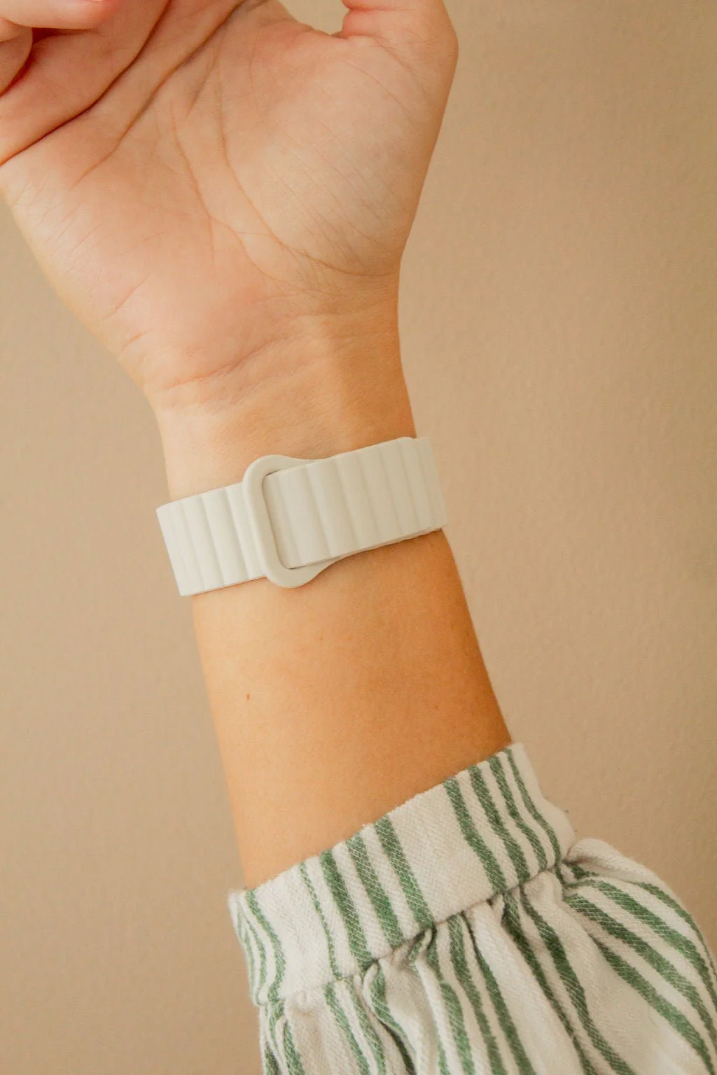 Warm White Magnetic Loop Watch Band - Image 5